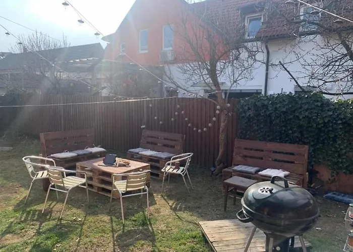 Buzahouse * Liubliana